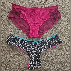 🎁 Women's Lace and Animal Print Panty Set